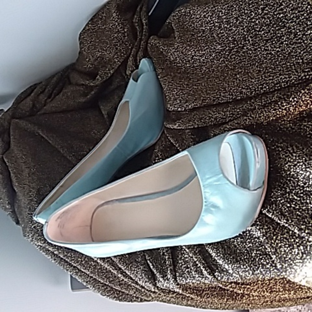 ⚘HP⚘Nine West baby blue peep toe pumps size 7.5